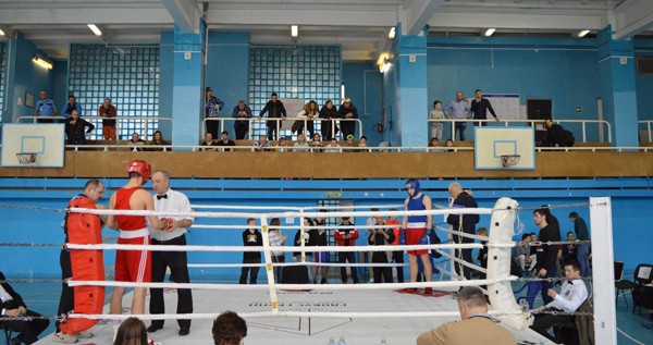 Компания «Грасис» выступила спонсором открытого турнира по боксу Физтеха